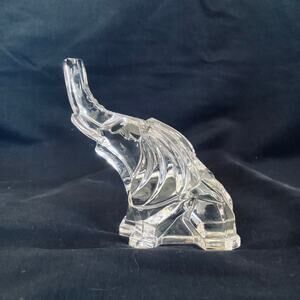 Kristalcolor Italy Crystal Elephant Figurine